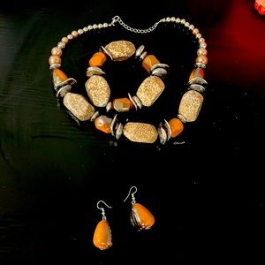 Marble necklace with earrings and bracelet